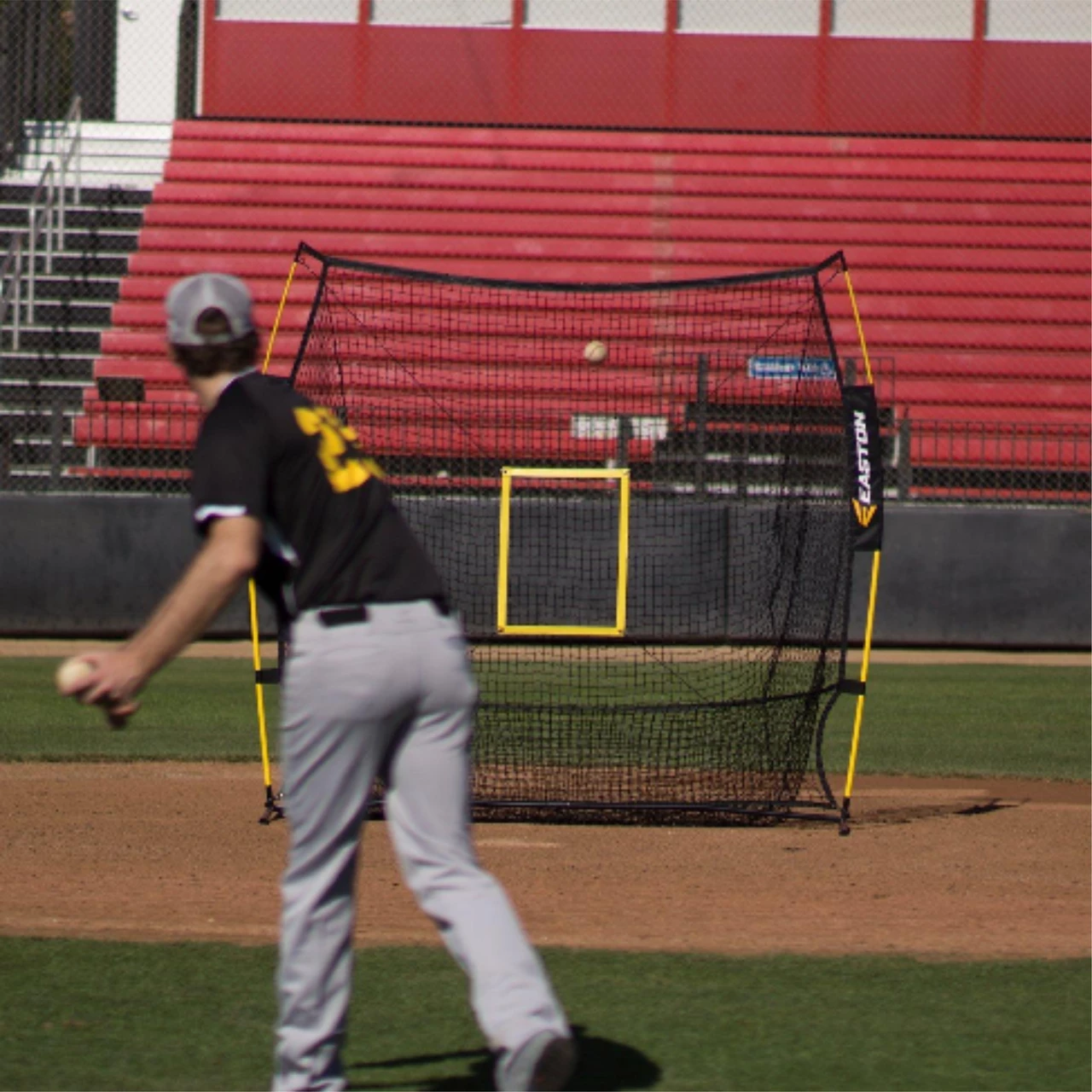 Easton 7' XLP Training Net 4 Easton 7' XLP Training Net - Image 2